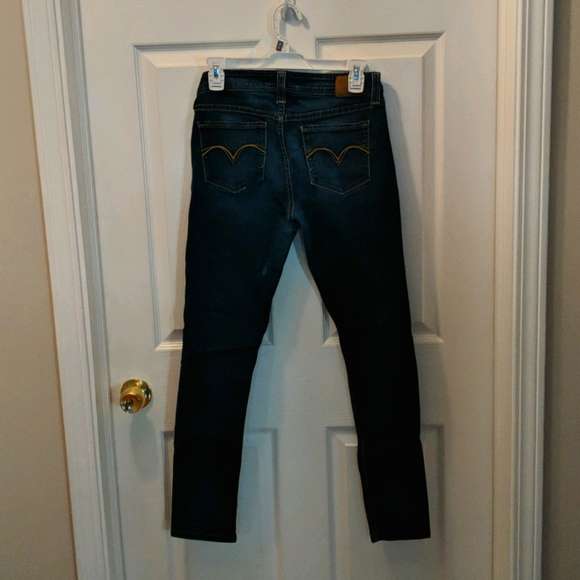 Late '00s Low Rise Levi's Skinny Jeans - Picture 2 of 4